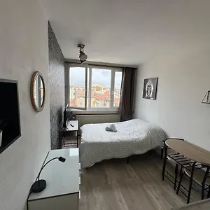 https://studio-au-coeur-de-valence.hotels-rhonealpes.com